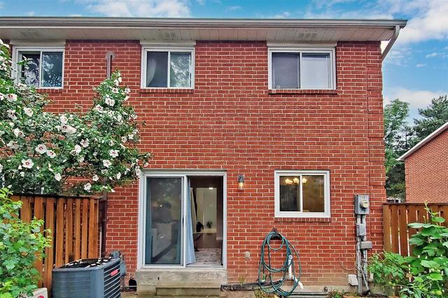 79 Porterfield Cres, Townhouse with 4 bedrooms, 2 bathrooms and 2 parking in Markham ON | Image 21