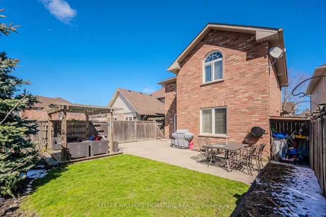 1322 Inglehart Dr, House detached with 3 bedrooms, 4 bathrooms and 3.5 parking in Burlington ON | Image 35