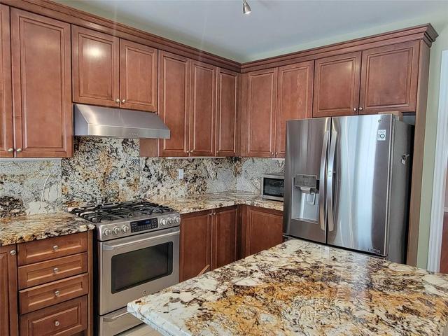 86 Lyndbrook Cres, House detached with 4 bedrooms, 4 bathrooms and 6 parking in Brampton ON | Image 21