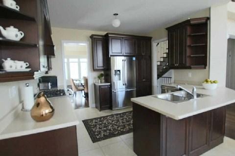 23 Adastra Pl, House detached with 4 bedrooms, 4 bathrooms and 2 parking in Brampton ON | Image 6