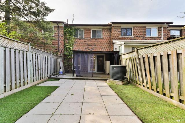 78 Halsey Ave, House attached with 3 bedrooms, 2 bathrooms and 2 parking in Toronto ON | Image 17