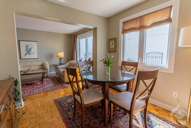 94 - 837 Eastvale Drive, Townhouse with 3 bedrooms, 2 bathrooms and 1 parking in Ottawa ON | Image 8