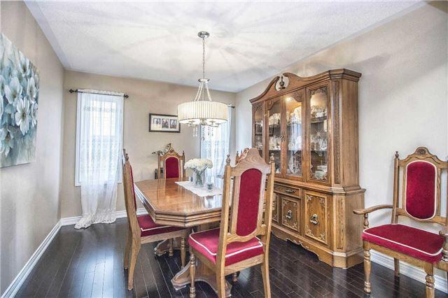 35 Gillett Dr, House detached with 4 bedrooms, 4 bathrooms and 2 parking in Ajax ON | Image 7