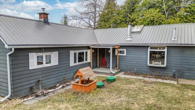 42195 Combermere Rd, House detached with 3 bedrooms, 1 bathrooms and 10 parking in Madawaska Valley ON | Image 23