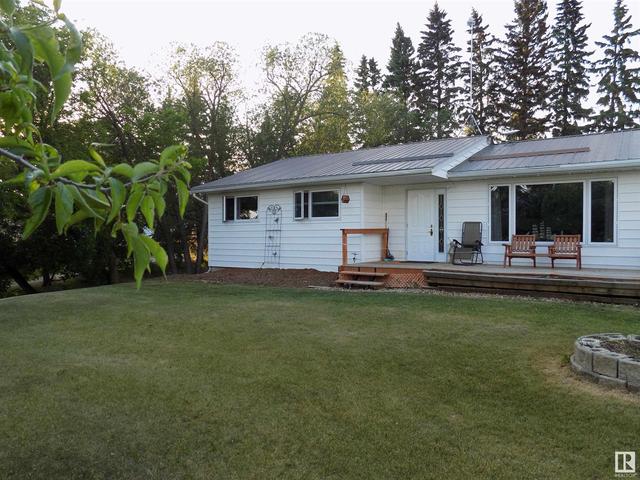 310 School St, House detached with 4 bedrooms, 2 bathrooms and 8 parking in Wetaskiwin County No. 10 AB | Image 38