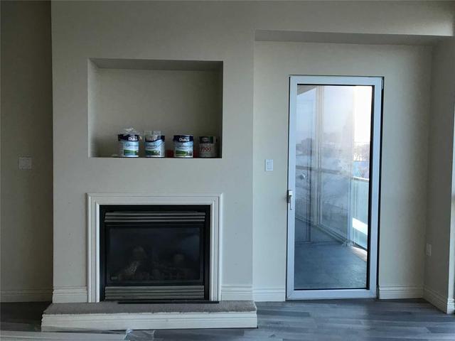 1225 Riverside Dr W, Condo with 2 bedrooms, 2 bathrooms and 1 parking in Windsor ON | Image 3
