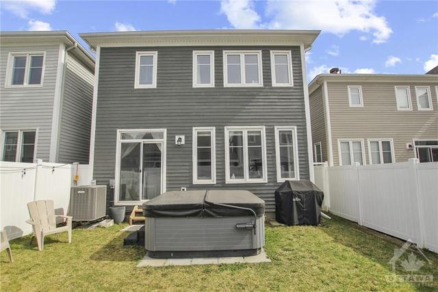 189 Equitation Circle, House detached with 3 bedrooms, 3 bathrooms and 2 parking in Ottawa ON | Image 23