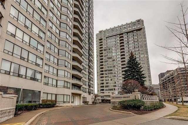 100 - 1 Aberfoyle Cres, Condo with 3 bedrooms, 3 bathrooms and 1 parking in Toronto ON | Image 2