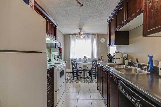 201 - 2411 New St, Condo with 2 bedrooms, 1 bathrooms and 1 parking in Burlington ON | Image 22