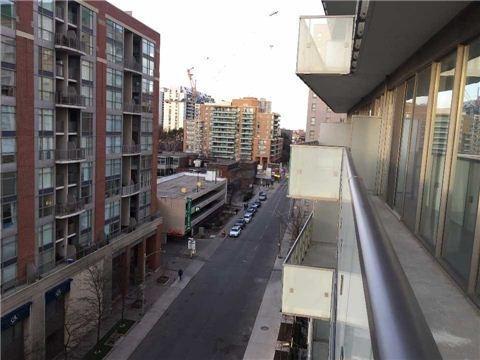 804 - 1815 Yonge St, Condo with 1 bedrooms, 2 bathrooms and 1 parking in Toronto ON | Image 4