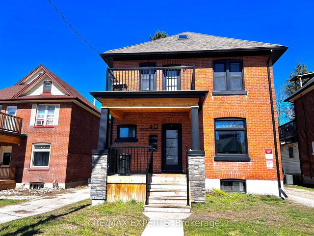 40 Sophia St W, House detached with 2 bedrooms, 1 bathrooms and 2 parking in Barrie ON | Image 12