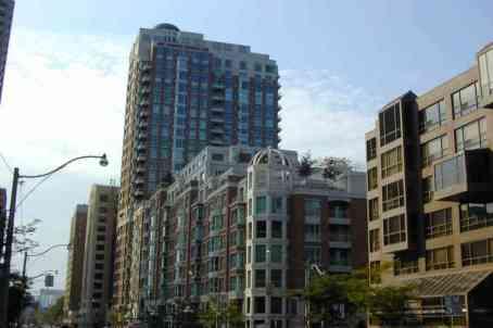 lph1 - 38 Avenue Rd, Condo with 3 bedrooms, 5 bathrooms and 2 parking in Toronto ON | Image 1