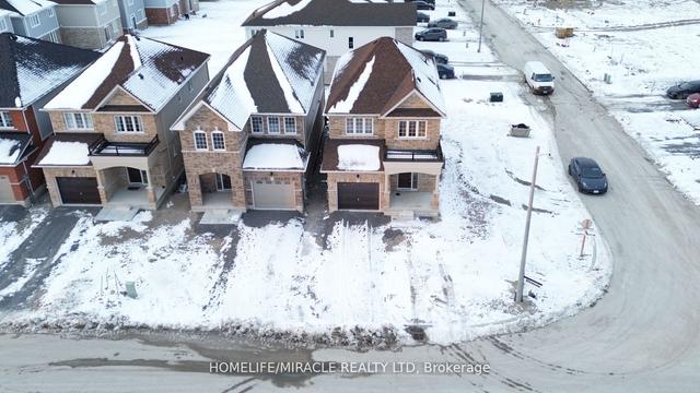 916 Bamford Terr, House detached with 4 bedrooms, 3 bathrooms and 3 parking in Peterborough ON | Image 15