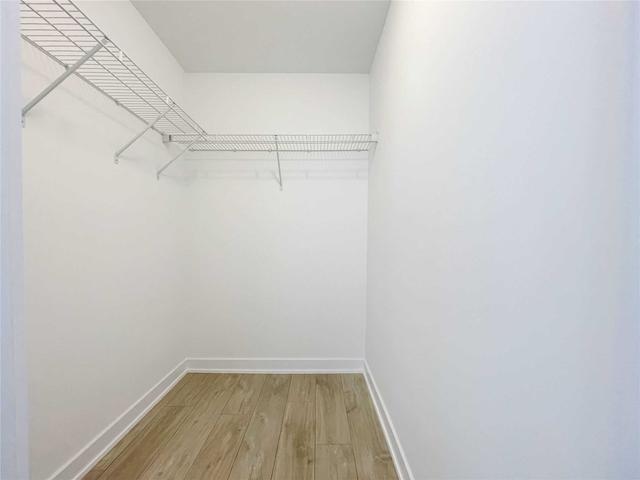 712 - 251 Manitoba St W, Condo with 1 bedrooms, 1 bathrooms and 1 parking in Toronto ON | Image 12
