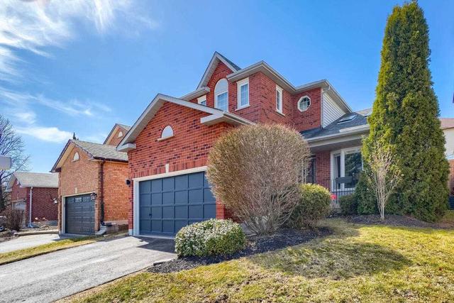 79 Clayton Cres, House detached with 3 bedrooms, 4 bathrooms and 6 parking in Clarington ON | Image 12