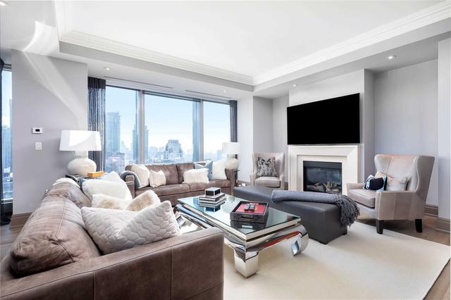 2903 - 50 Yorkville Ave, Condo with 2 bedrooms, 3 bathrooms and 2 parking in Toronto ON | Image 17