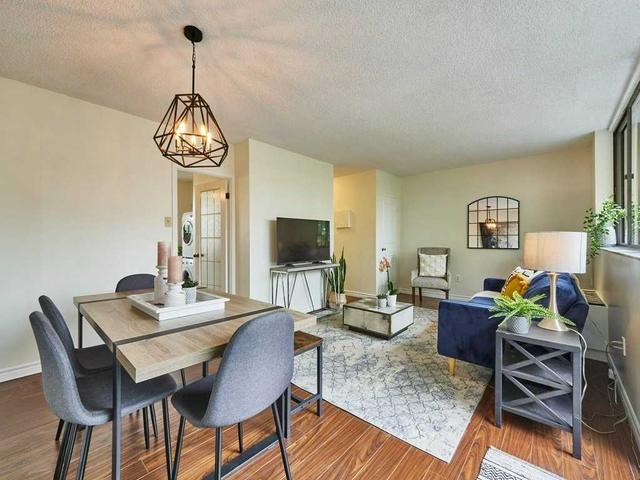 318 - 665 Kennedy Rd, Townhouse with 3 bedrooms, 2 bathrooms and 1 parking in Toronto ON | Image 3