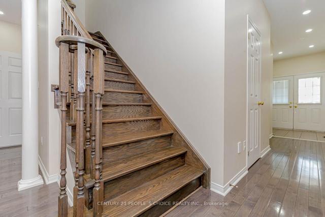 97 Heartview Rd, House semidetached with 3 bedrooms, 4 bathrooms and 4 parking in Brampton ON | Image 10
