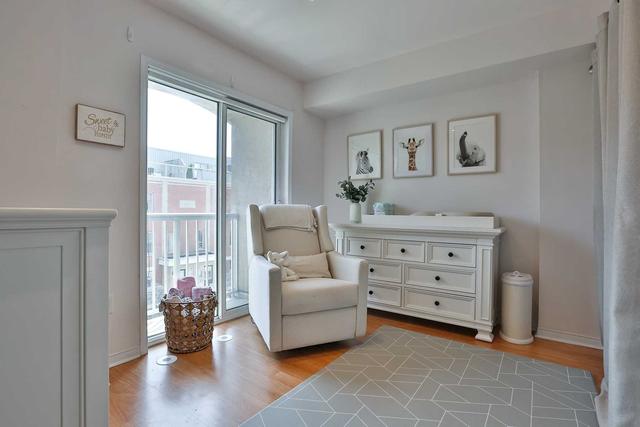 24 - 20 Turntable Cres, Townhouse with 3 bedrooms, 2 bathrooms and 1 parking in Toronto ON | Image 14