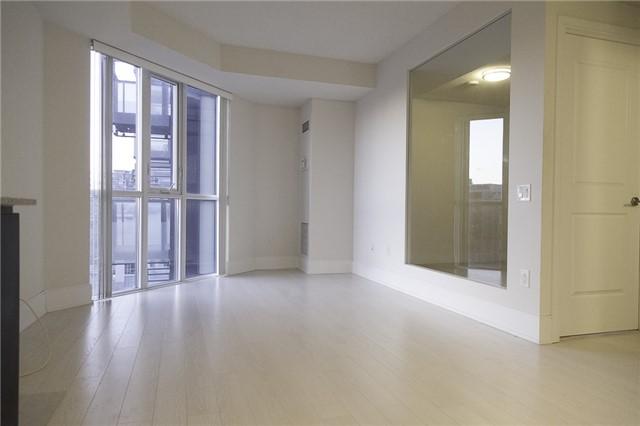 932 - 560 Front St W, Condo with 1 bedrooms, 1 bathrooms and null parking in Toronto ON | Image 6