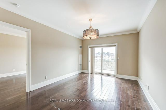 221 - 80 Burns Blvd, Condo with 2 bedrooms, 2 bathrooms and 1 parking in King ON | Image 4