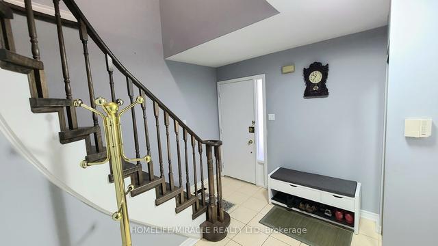 33 Forbes Cres, House detached with 4 bedrooms, 4 bathrooms and 6 parking in Markham ON | Image 37