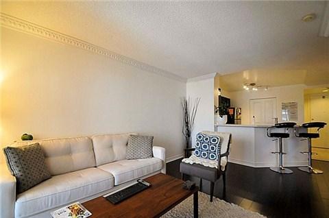 1208 - 152 St Patrick St, Condo with 1 bedrooms, 1 bathrooms and null parking in Toronto ON | Image 5