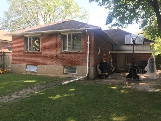 140 Hillmount Ave, House detached with 3 bedrooms, 1 bathrooms and 2 parking in Toronto ON | Image 5