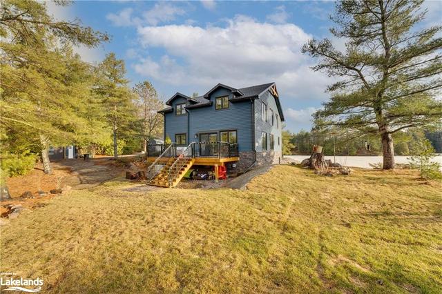 1044 Russells Lane, House detached with 4 bedrooms, 3 bathrooms and 6 parking in Gravenhurst ON | Image 8