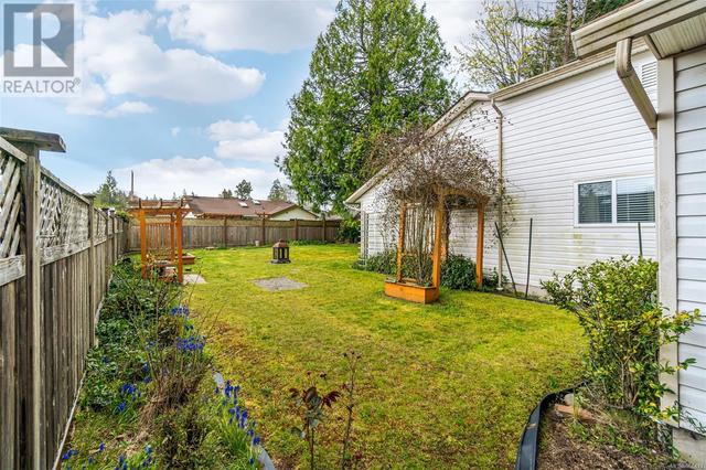 914 Lee Rd, House detached with 2 bedrooms, 2 bathrooms and 4 parking in Nanaimo G BC | Image 31