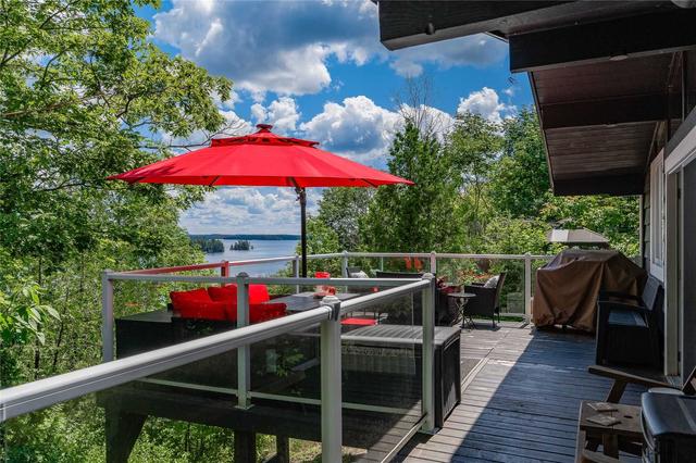 143 Hwy 612, House detached with 2 bedrooms, 3 bathrooms and 22 parking in Georgian Bay ON | Image 17