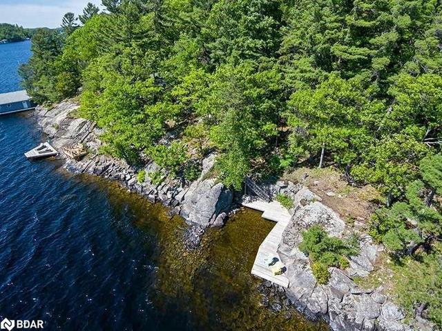 1315 Breezy Point, House detached with 4 bedrooms, 1 bathrooms and null parking in Muskoka Lakes ON | Image 15