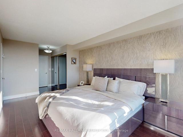 1405 - 100 Observatory Lane, Condo with 2 bedrooms, 2 bathrooms and 2 parking in Richmond Hill ON | Image 11