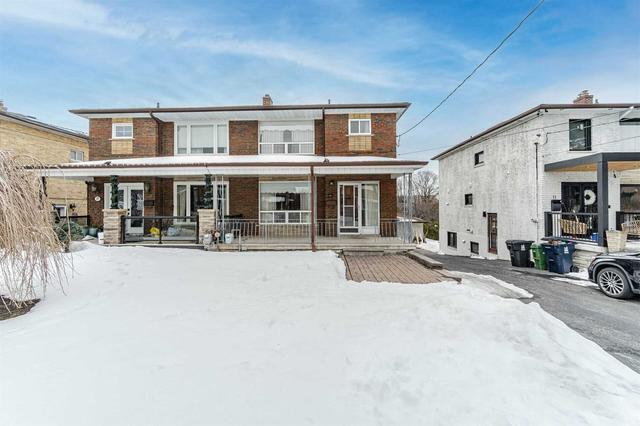 15 Gotham Crt, House semidetached with 3 bedrooms, 3 bathrooms and 4 parking in Toronto ON | Image 12