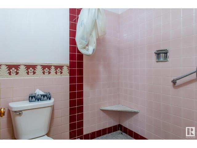 7403 92a Av Nw, House detached with 3 bedrooms, 2 bathrooms and 6 parking in Edmonton AB | Image 20