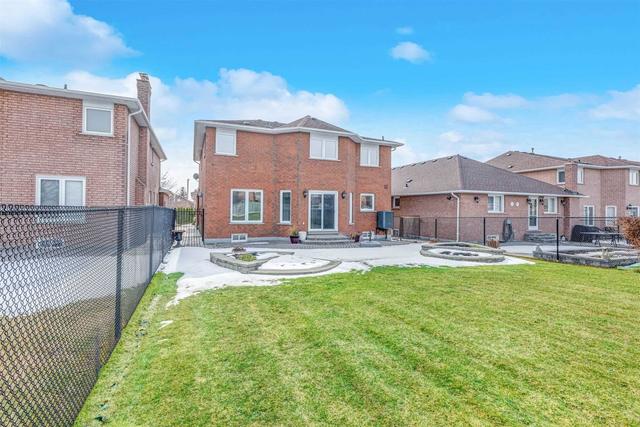 41 Antonia Crt, House detached with 4 bedrooms, 4 bathrooms and 8 parking in Vaughan ON | Image 32