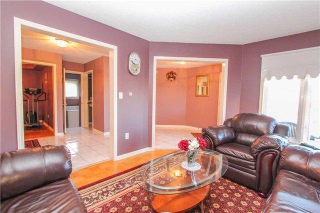 11 Himalaya St, House detached with 4 bedrooms, 3 bathrooms and 4 parking in Brampton ON | Image 8