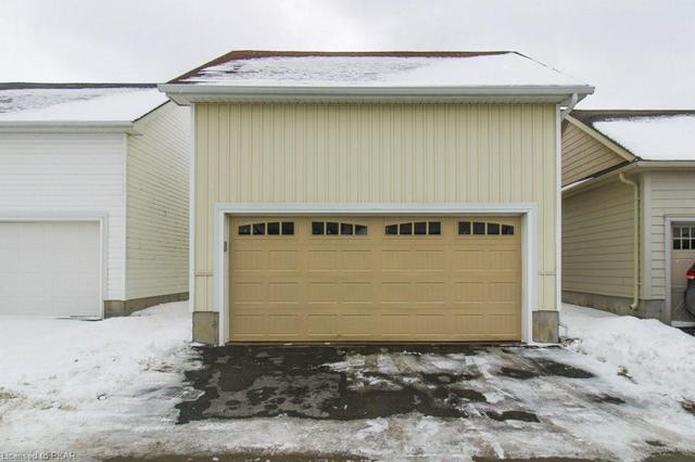 829 Broadway Boulevard, House detached with 2 bedrooms, 2 bathrooms and null parking in Peterborough ON | Image 32