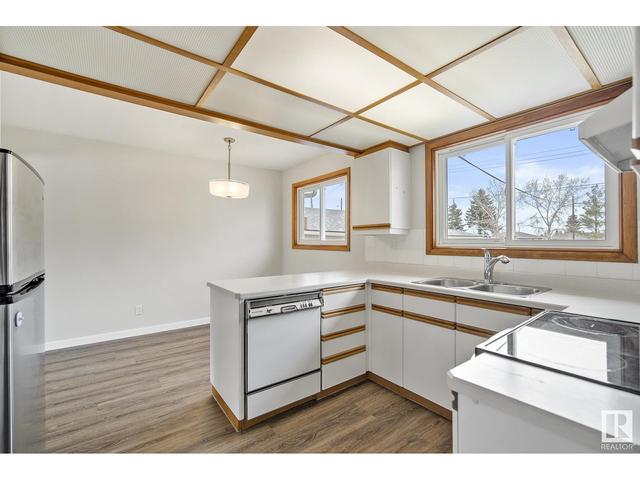 9016 135a Av Nw, House detached with 3 bedrooms, 1 bathrooms and 4 parking in Edmonton AB | Image 15
