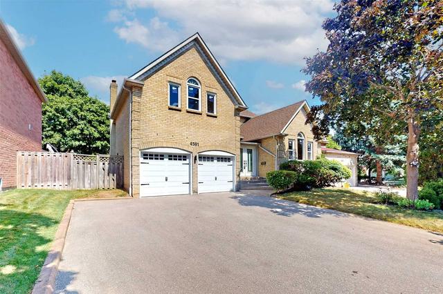 4591 Inverness Blvd, House detached with 4 bedrooms, 5 bathrooms and 8 parking in Mississauga ON | Card Image