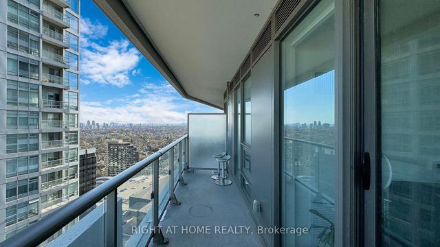 2504 - 2221 Yonge St, Condo with 1 bedrooms, 1 bathrooms and 0 parking in Toronto ON | Image 13