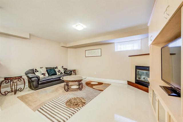 7 Bridgeford St S, House detached with 3 bedrooms, 5 bathrooms and 6 parking in Richmond Hill ON | Image 24