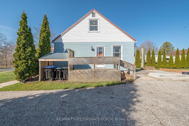 2030 Victoria St, House detached with 3 bedrooms, 2 bathrooms and 9 parking in Innisfil ON | Image 27
