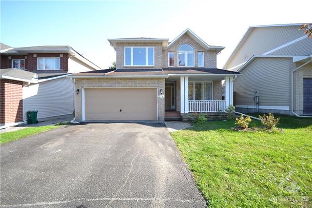 114 Muskego Crescent, House detached with 5 bedrooms, 4 bathrooms and 6 parking in Ottawa ON | Image 1