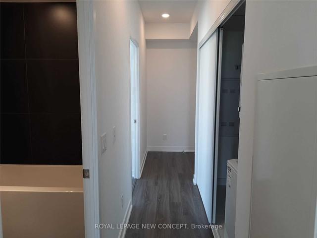 2315 - 20 Edward St, Condo with 2 bedrooms, 2 bathrooms and 0 parking in Toronto ON | Image 4
