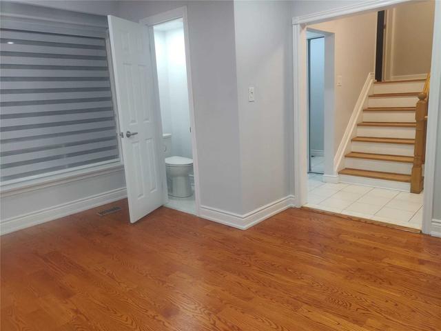 upper - 20 Abbeville Rd, House detached with 2 bedrooms, 2 bathrooms and 2 parking in Toronto ON | Image 3