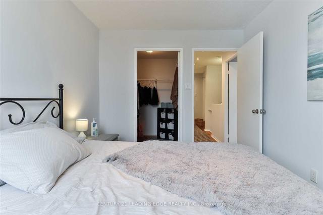 309 - 4064 Lawrence Ave, Condo with 2 bedrooms, 1 bathrooms and 1 parking in Toronto ON | Image 9