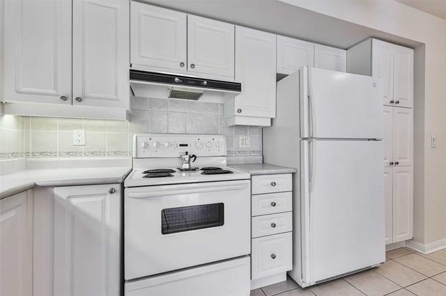 308 - 2500 Rutherford Rd W, Condo with 2 bedrooms, 2 bathrooms and 1 parking in Vaughan ON | Image 4