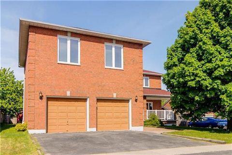 66 Wayne Ave, House detached with 6 bedrooms, 6 bathrooms and 3 parking in Toronto ON | Image 1