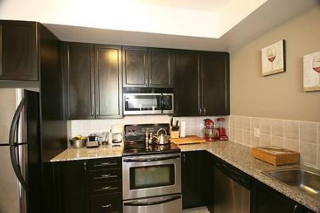 th20 - 70 Carr St, Townhouse with 0 bedrooms, 1 bathrooms and 1 parking in Toronto ON | Image 4